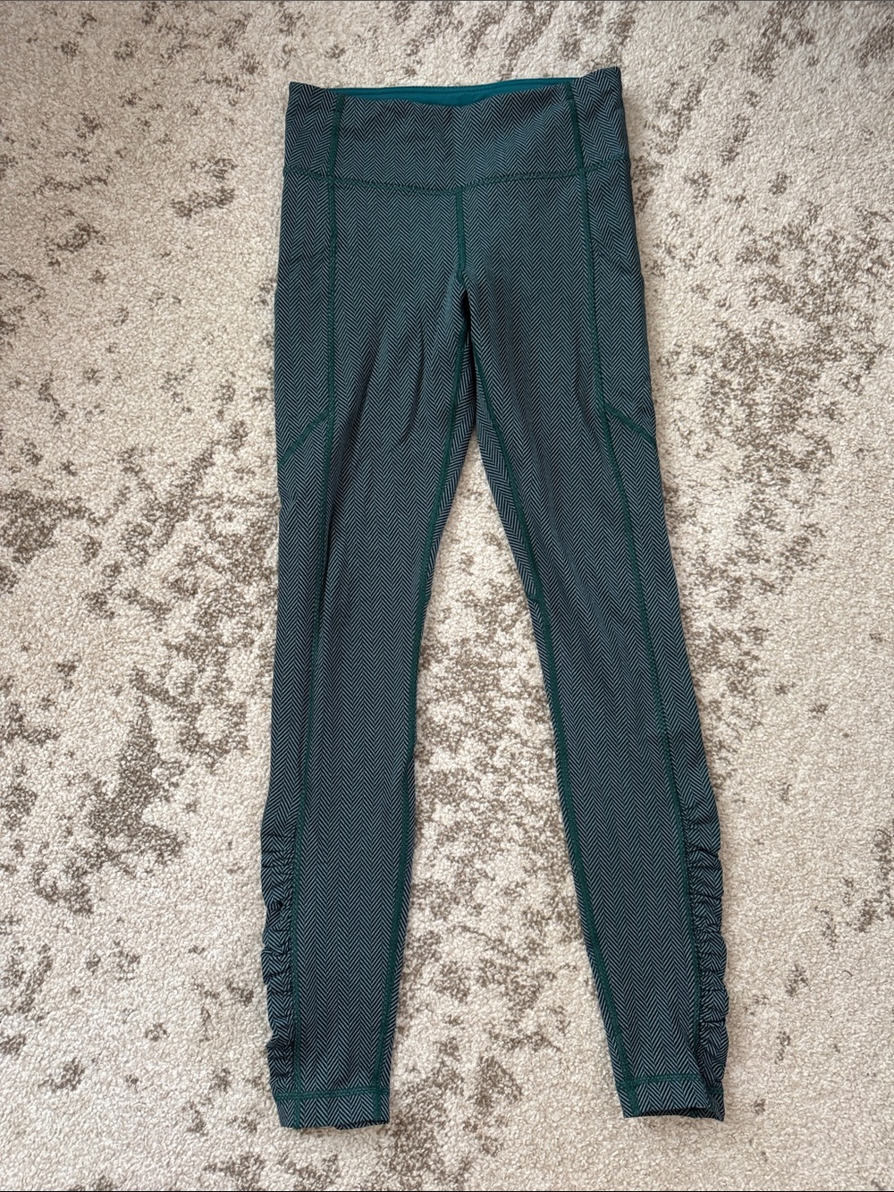 Lululemon Teal Chevron High-Waist Leggings